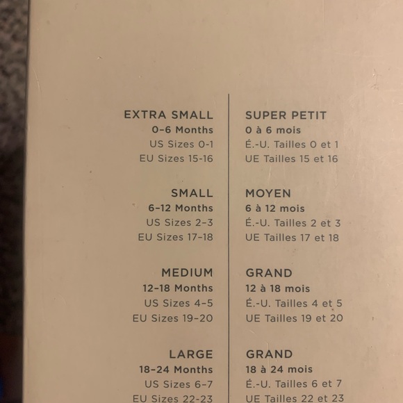 Baby UGGS size 1 - Picture 6 of 7